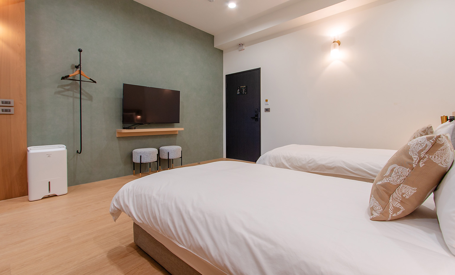 room44 room44